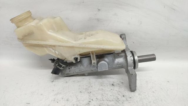 Cilindro principal de freno Toyota Corolla E12