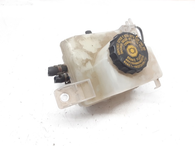 Deposito liquido de frenos Toyota Prius  (ZVW30)