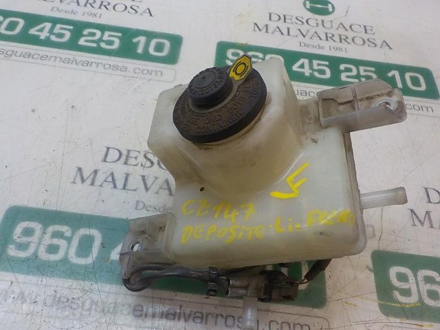 Depósito de líquido de frenos, lindro de freno principal Toyota Prius ZVW30