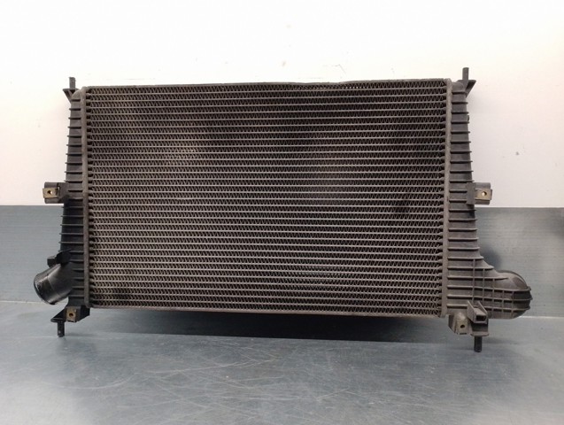 4726568 GM Intercooler  disponible Ourense