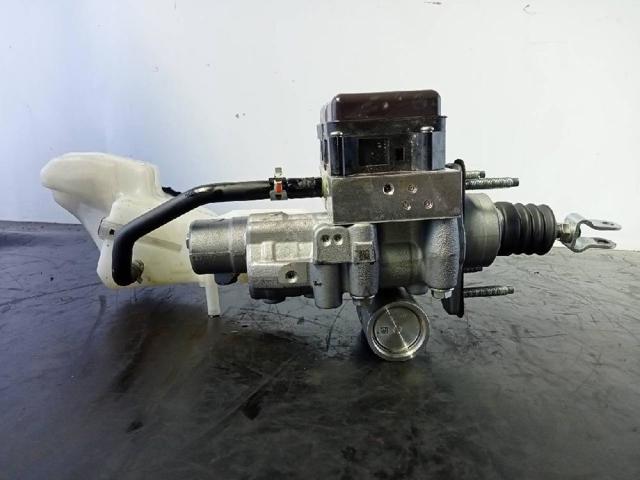 Cilindro principal de freno Toyota C-HR X10