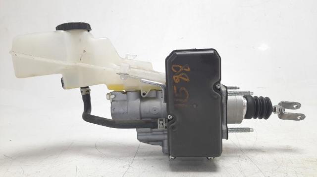 Cilindro principal de freno Toyota C-HR X10