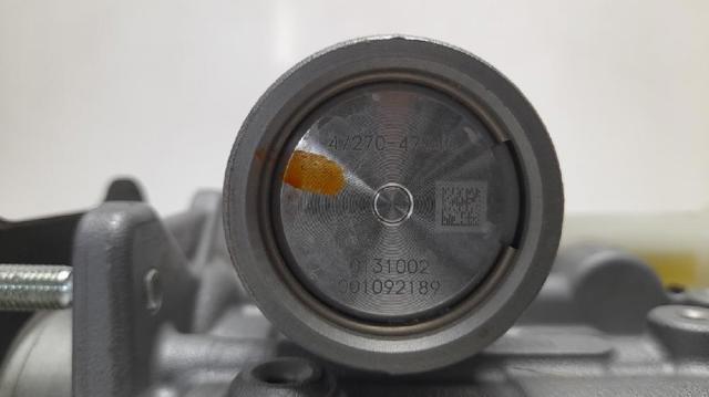 Cilindro principal de freno Toyota C-HR X10