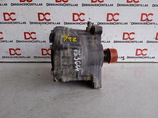 4730039300 Caja de transferencia  en stock Sabadell