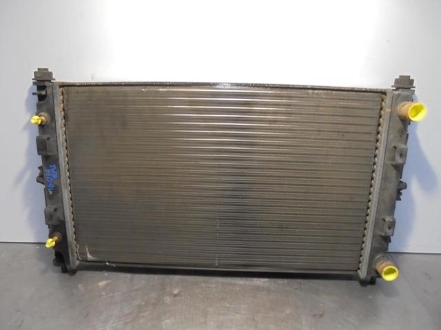 Radiador refrigeración del motor 4741110 Chrysler