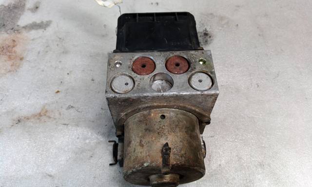 47600AR005 NISSAN Módulo hidráulico de ABS  disponible Vigo