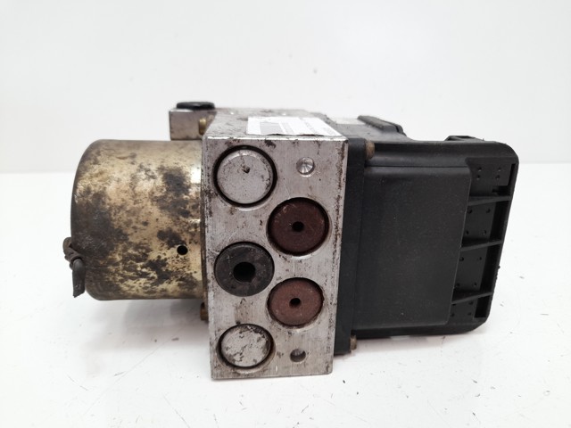 47600AR005 Módulo hidráulico de ABS  disponible Utrera