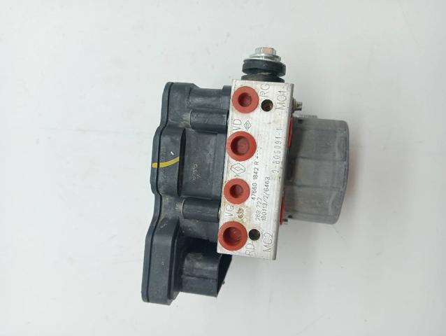 476601842R Renault (RVI)