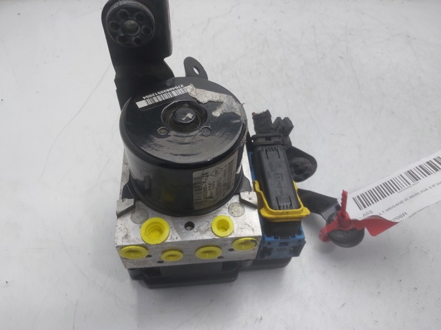 476605296R Renault (RVI)
