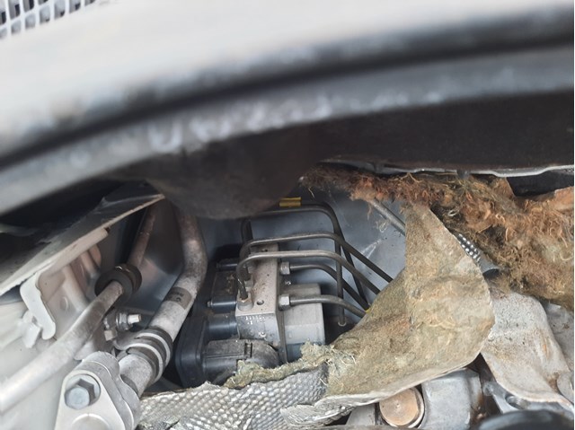 476605492R RENAULT Módulo ABS  en stock Gandía