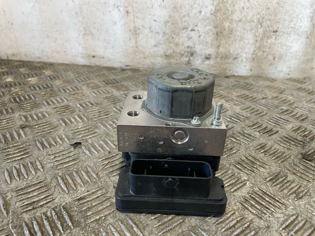 476605492R Renault (RVI)