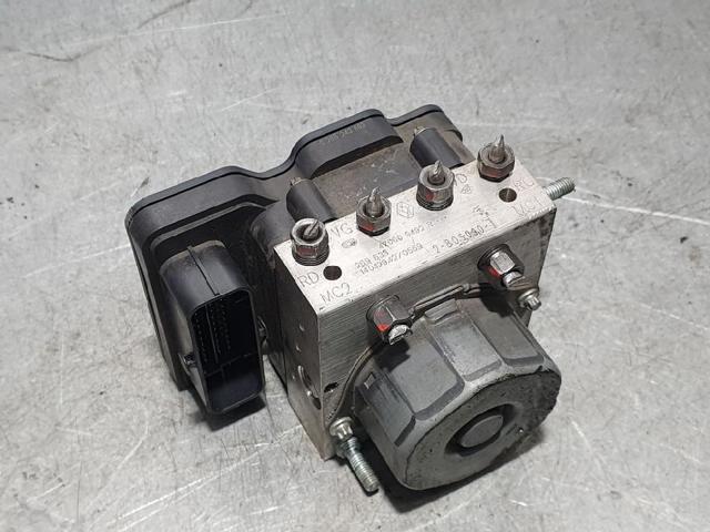 476605492R Renault (RVI)
