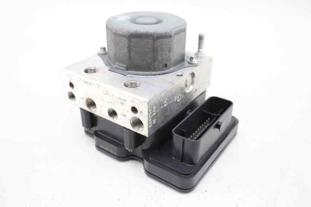 476606853R Renault (RVI)