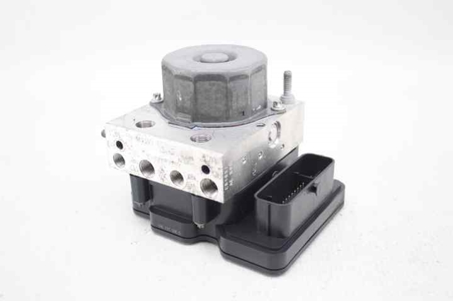 476606853R Renault (RVI)