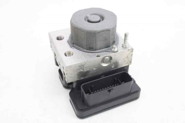 476606853R Renault (RVI)