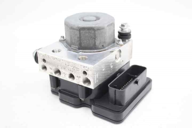 476606853R Renault (RVI)