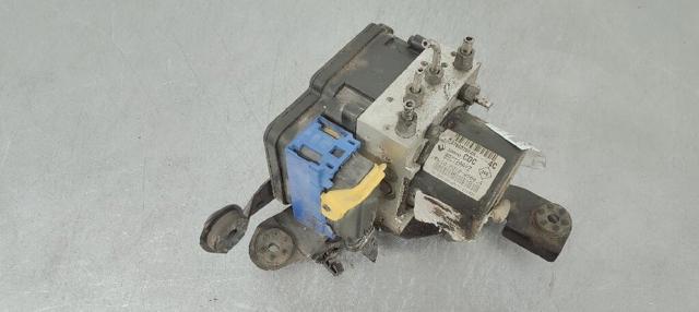 476607984R Renault (RVI)