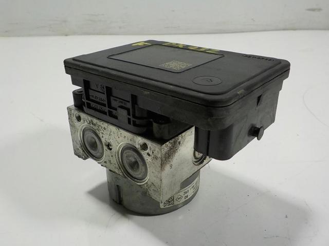 476608628R Renault (RVI)