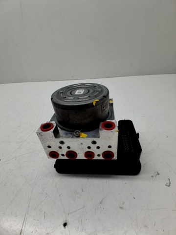 476608628R Renault (RVI)