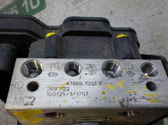 476609404R Renault (RVI)