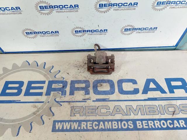 Soporte, pinza de freno trasera 4772102110 Toyota