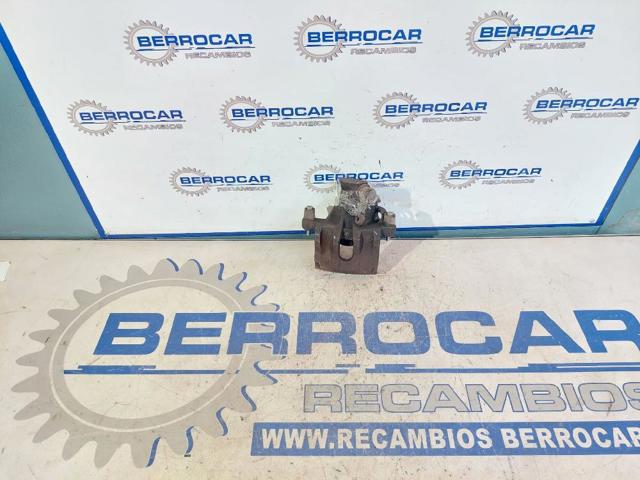4773005050 TOYOTA Pinza de freno delantera derecha  en stock Gandía