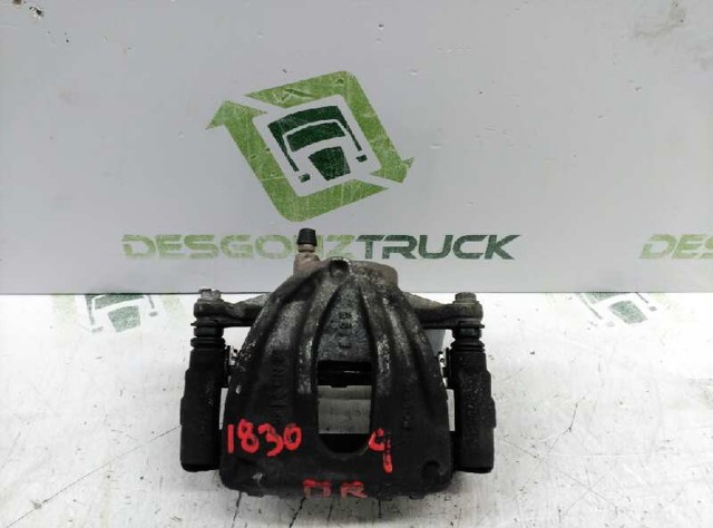 4773005050 TOYOTA Pinza de freno delantera derecha comprar Madrid
