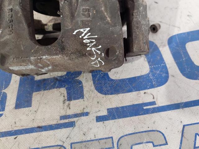 4773005050 TOYOTA Pinza de freno delantera derecha  comprar en Lleida