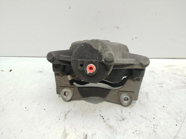 4773005060 TOYOTA Pinza de freno delantera derecha  en stock Gandía