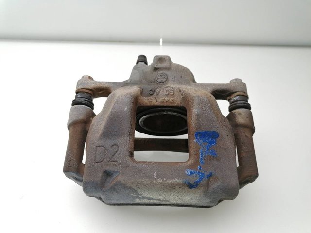 4773042091 TOYOTA Pinza de freno delantera derecha comprar Madrid