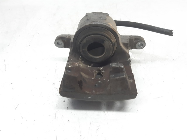 Pinza de freno delantera derecha 4773047060 Toyota