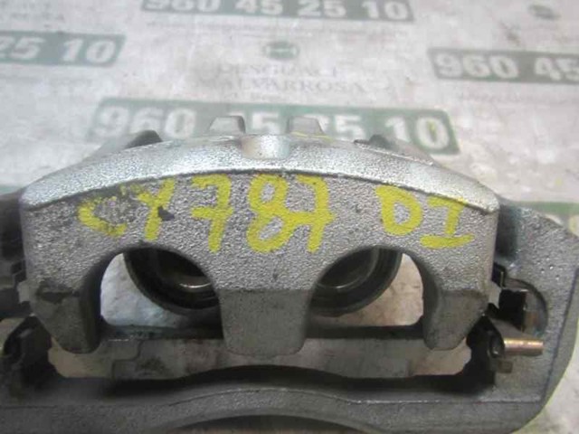 4773048150 TOYOTA Pinza de freno delantera derecha  en stock Córdoba