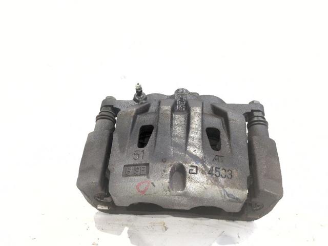 4773048150 TOYOTA Pinza de freno delantera derecha  en stock Huelva