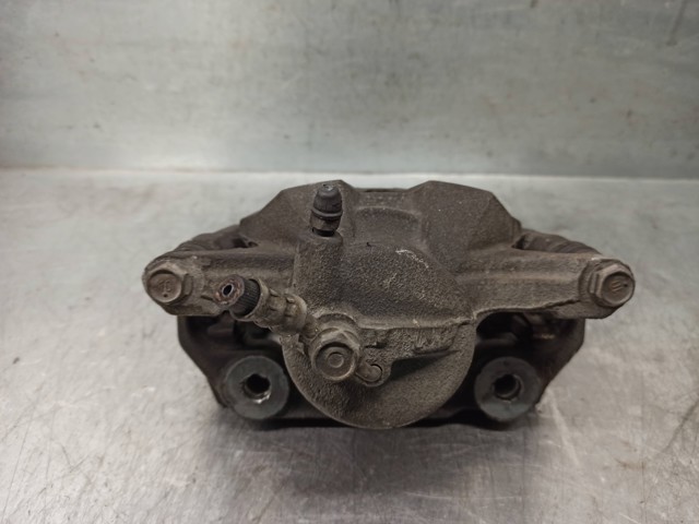 4773053060 Pinza de freno delantera derecha  disponible Málaga