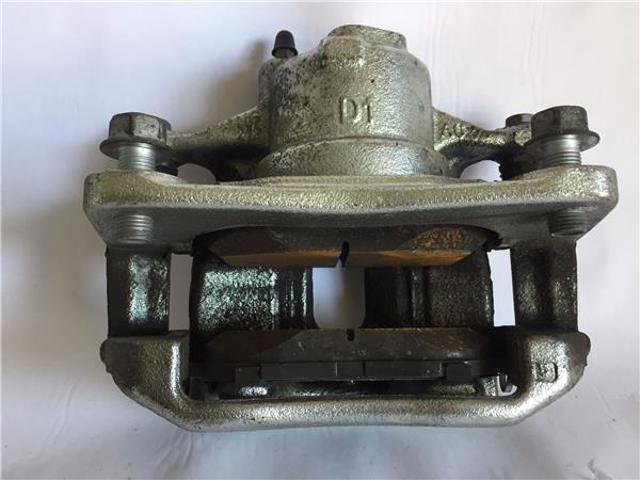 47750F4010 Pinza de freno delantera izquierda  en stock Granada