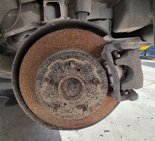 4785012151 TOYOTA Pinza de freno trasera izquierda  en stock Córdoba