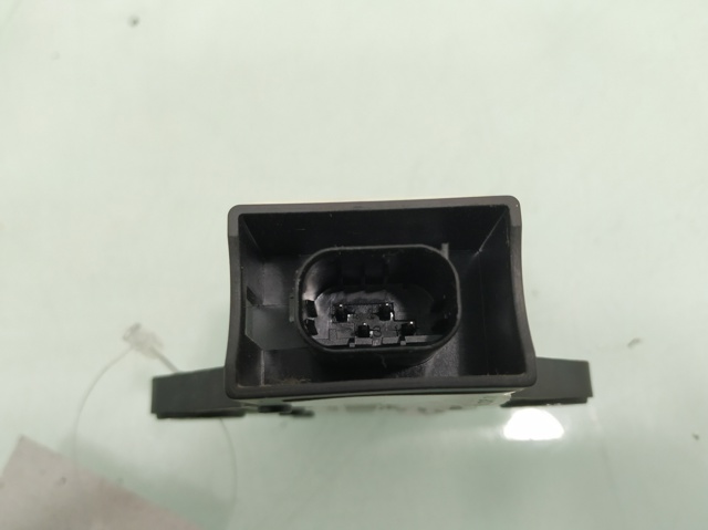 479300006R Nissan/Infiniti