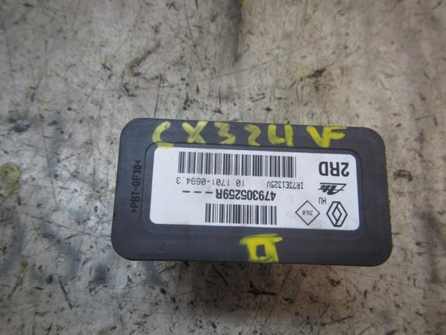 RENAULT 479305259R Sensor de aceleración lateral (ESP)  en stock Salamanca