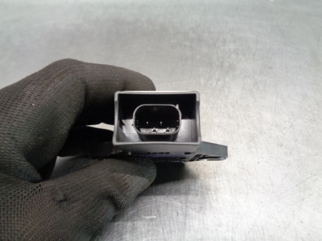 47931JD00A NISSAN Sensor de aceleración lateral (ESP) comprar Madrid