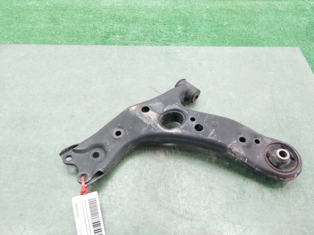 4806802130 Brazo inferior derecho de la suspensión delantera  comprar en Zaragoza