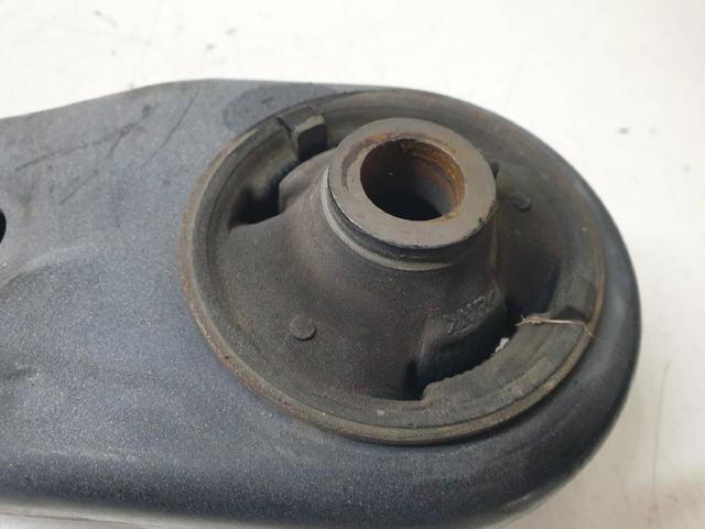 TOYOTA 4806802130 Brazo inferior derecho de la suspensión delantera  comprar en Ponferrada