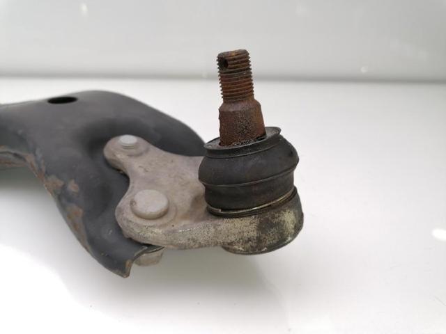 TOYOTA 4806802130 Brazo inferior derecho de la suspensión delantera comprar Tarragona