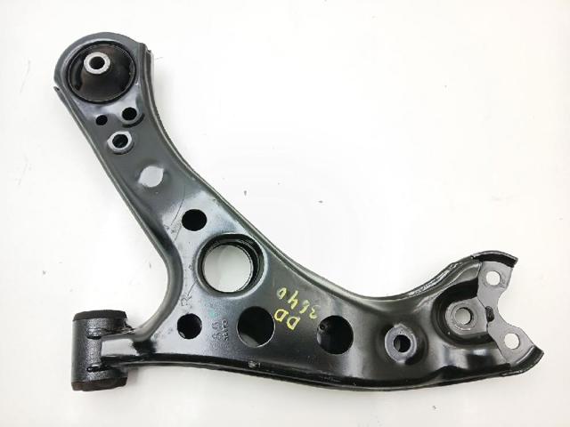Brazo inferior derecho de la suspensión delantera 4806802410 TOYOTA