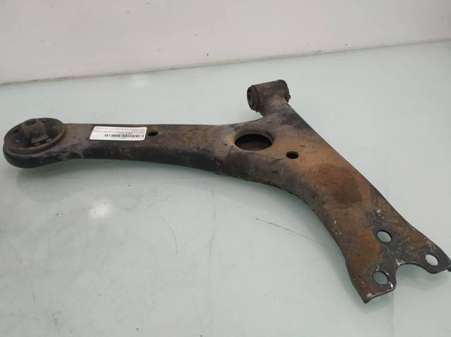 Brazo inferior derecho de la suspensión delantera 4806805070 TOYOTA