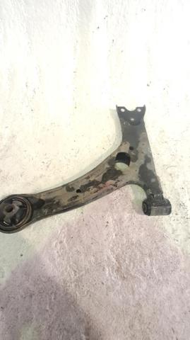 4806805070 TOYOTA Brazo inferior derecho de la suspensión delantera  disponible Ourense