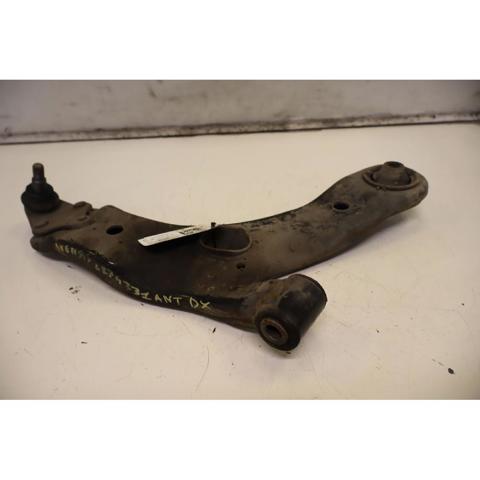 4806805080 TOYOTA Brazo inferior derecho de la suspensión delantera comprar Alcalá
