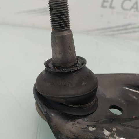 Brazo inferior derecho de la suspensión delantera 4806809041 TOYOTA