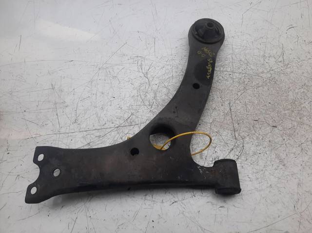 Brazo inferior derecho de la suspensión delantera 4806813010 TOYOTA