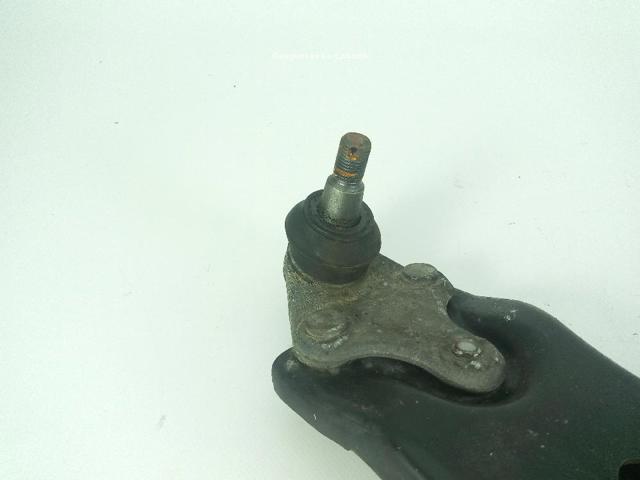 TOYOTA 4806842050 Brazo inferior derecho de la suspensión delantera  comprar en Ponferrada
