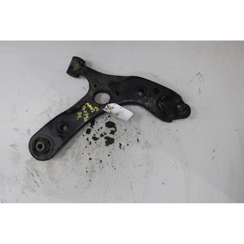 TOYOTA 4806847050 Brazo inferior derecho de la suspensión delantera  disponible Lugo